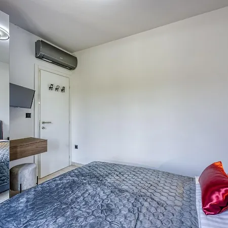 Gigi - Happy Apartment *